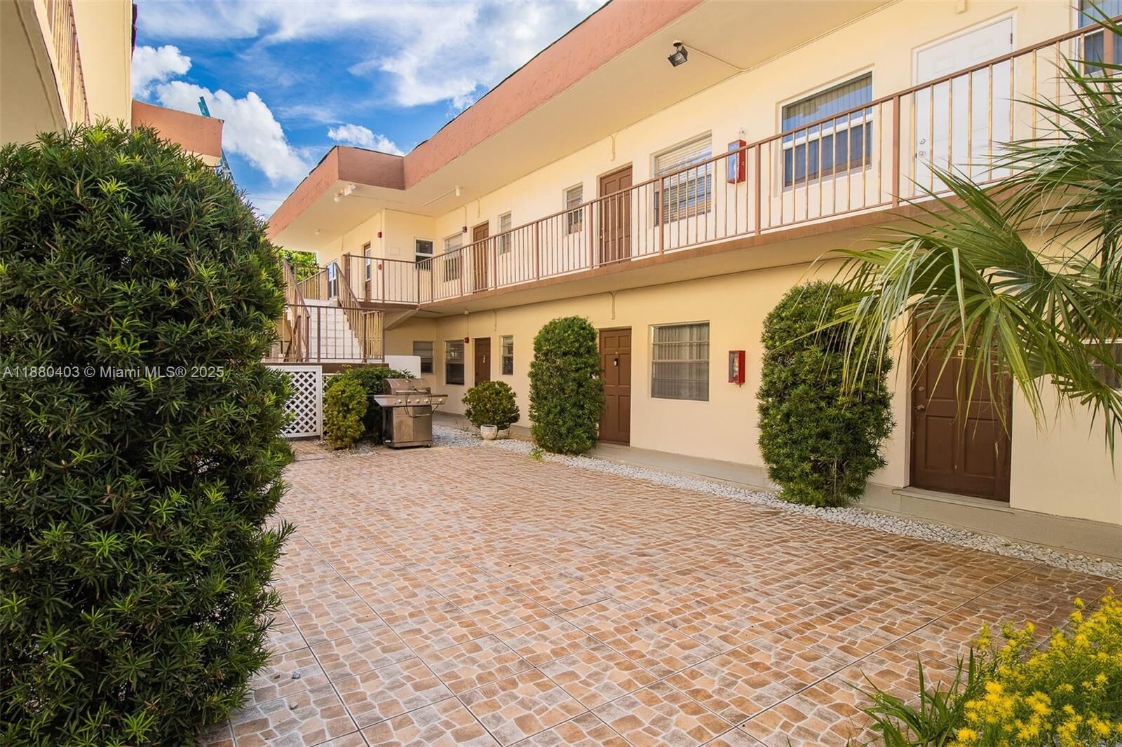 Property Photo:  415 NE 2nd St 223  FL 33009 