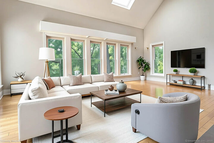 Property Photo:  110 Old Wood Road  CT 06037 
