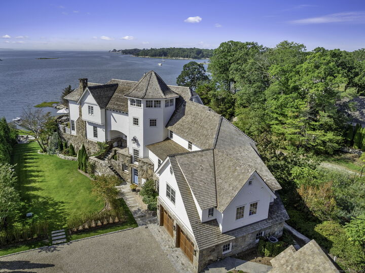 Property Photo:  25 Tokeneke Trail  CT 06820 