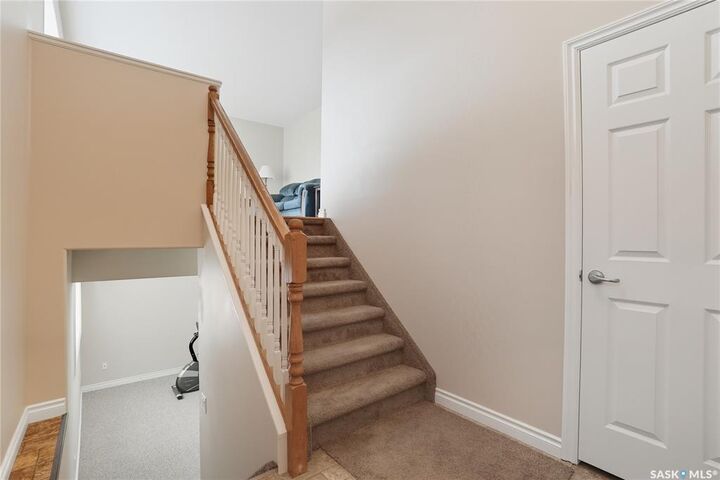 Property Photo:  133 Railway Avenue E  SK S0L 3J0 