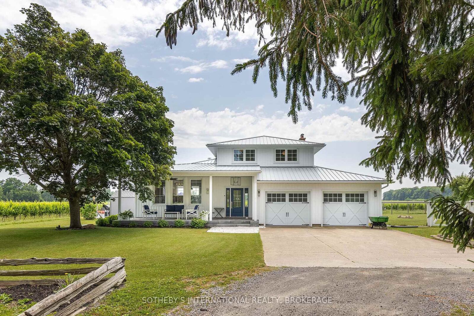 Property Photo:  1219 Lakeshore Road  ON L0S 1J0 