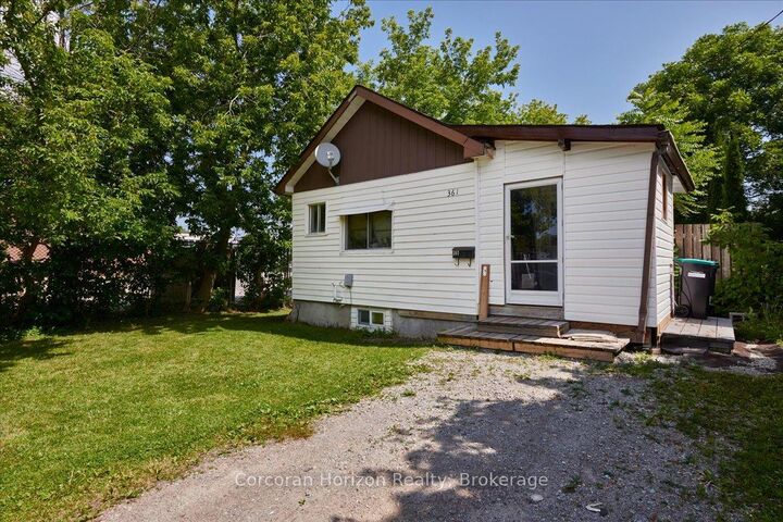 Property Photo:  361 Fitton Street  ON L4R 2T4 