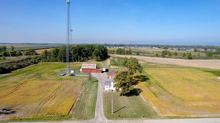 Photo de la propriété: 216 County Rd 22 ON N8L 0V1