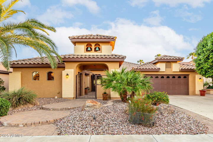 Property Photo: 16081 W Piccadilly Road AZ 85395