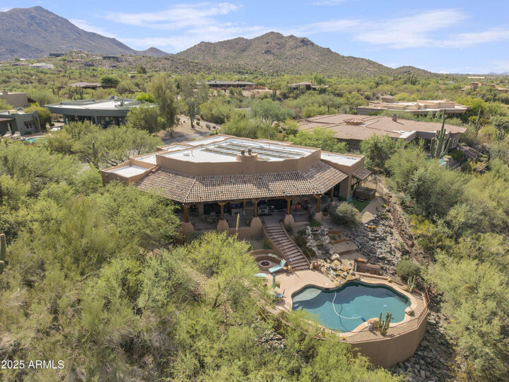 Property Photo: 38467 N Fairway Trail AZ 85331