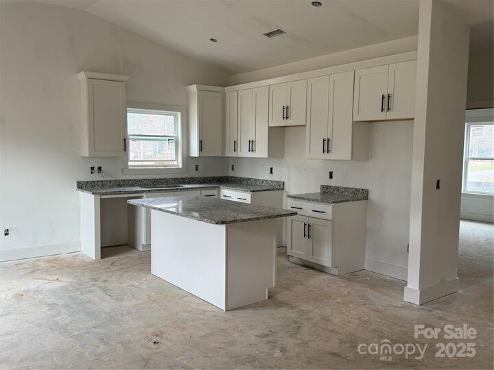 Property Photo:  712 Mt Olive Church Road  NC 28658 