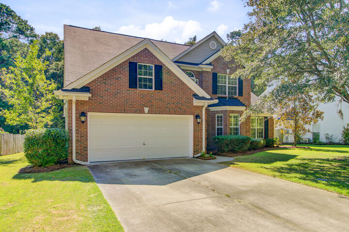 Property Photo:  813 Beverly Drive  SC 29485 