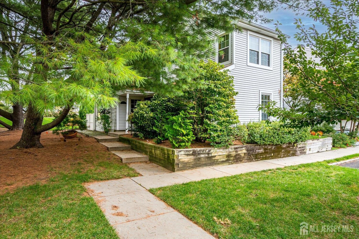 Property Photo:  1 Ardsley Square  NJ 08859 