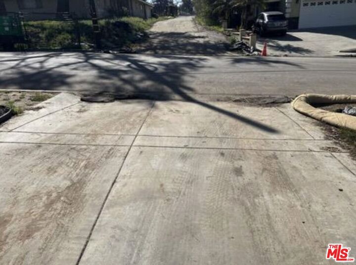 Property Photo: 3321 Raymond Ave CA 91001