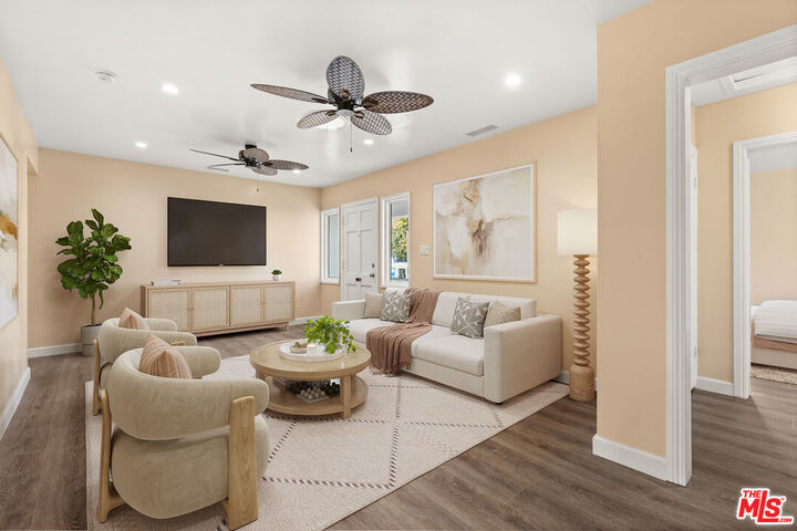 Property Photo:  7801 Goddard Ave  CA 90045 