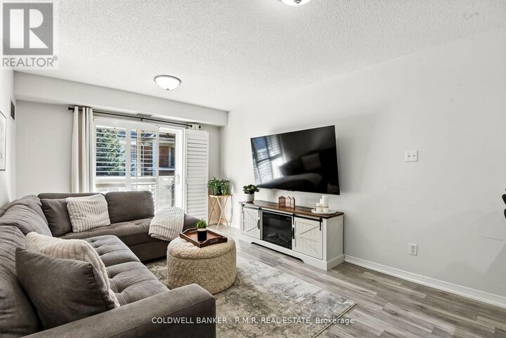 Property Photo:  124 Aspen Springs Drive 310  ON L1C 0G8 