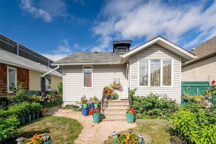 393 Talbot Avenue  Winnipeg MB R2L 0R2 photo