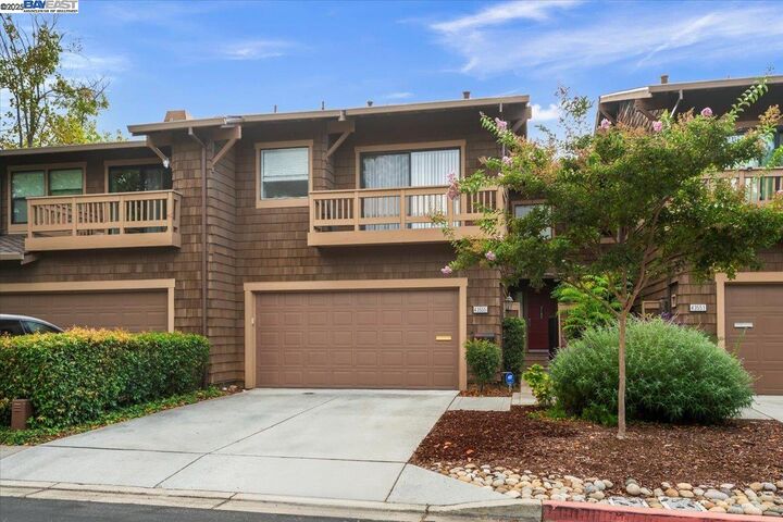 43555 Puesta Del Sol  Fremont CA 94539 photo