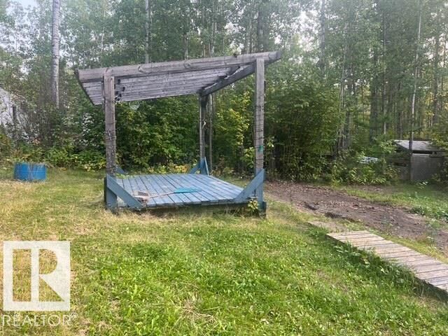 Property Photo:  #35-59316 Rge Rd 54  AB T7N 1N3 
