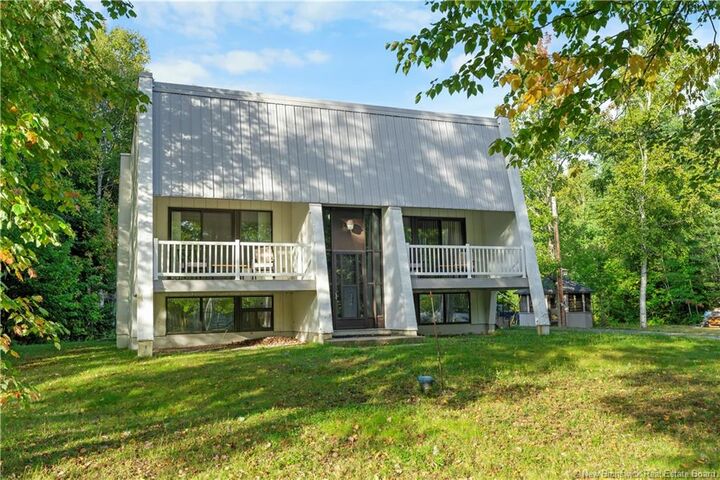 Property Photo:  2470 Sunset Drive  NB E2A 7K8 