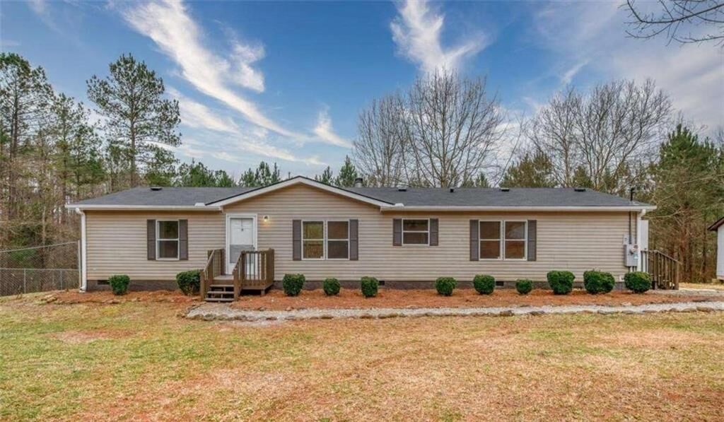 Property Photo:  1111 Pintail Lane  GA 30650 