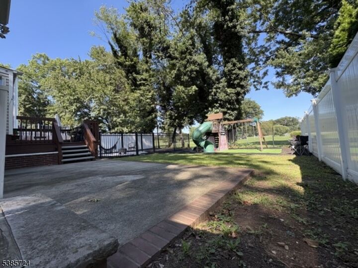 Property Photo:  631 Golf Ter  NJ 07083 