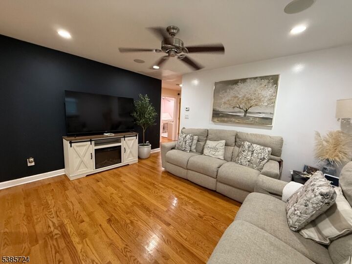 Property Photo: 631 Golf Ter NJ 07083