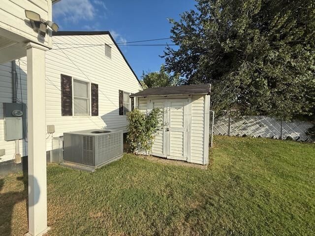 Property Photo: 2604 S 8th Street OH 45638