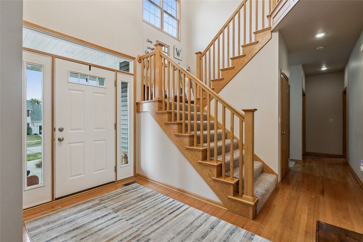 Property Photo: 611 W Scenic Valley Drive IA 50215