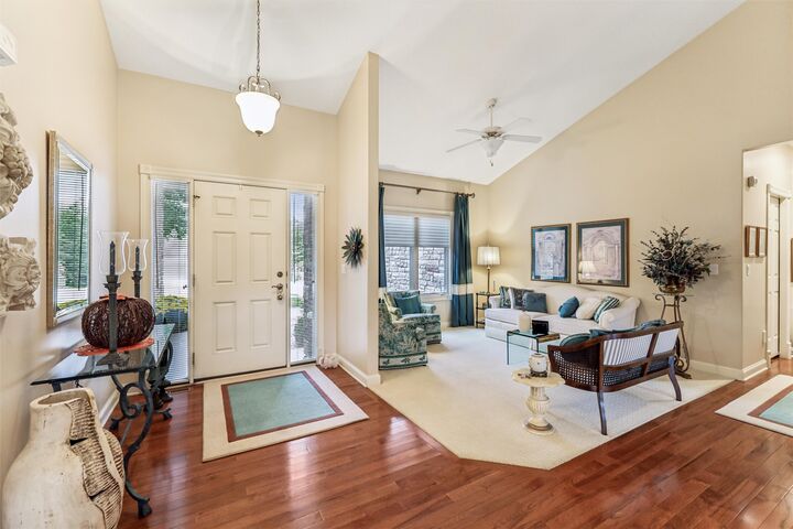 Property Photo: 16691 Valleyview Lane IA 50325