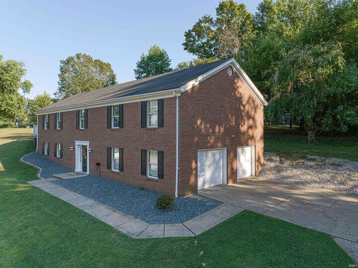 Property Photo: 5533 Lakeside Drive IN 47630