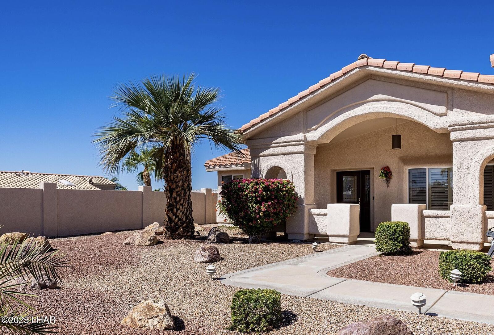 Property Photo:  2263 E Kingsbury Dr  AZ 86404 