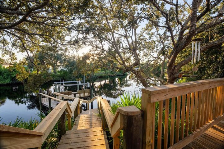 Property Photo:  5402 60th Street E  FL 34203 