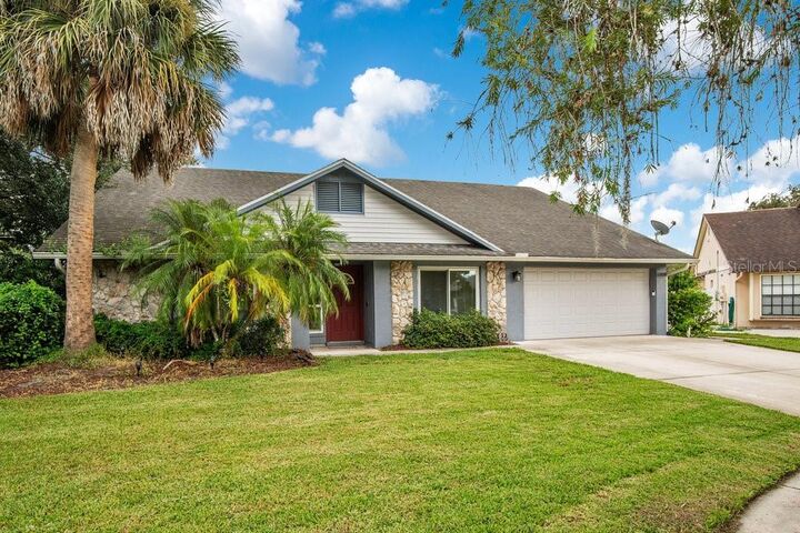 Property Photo:  1022 Albamonte Court  FL 32765 