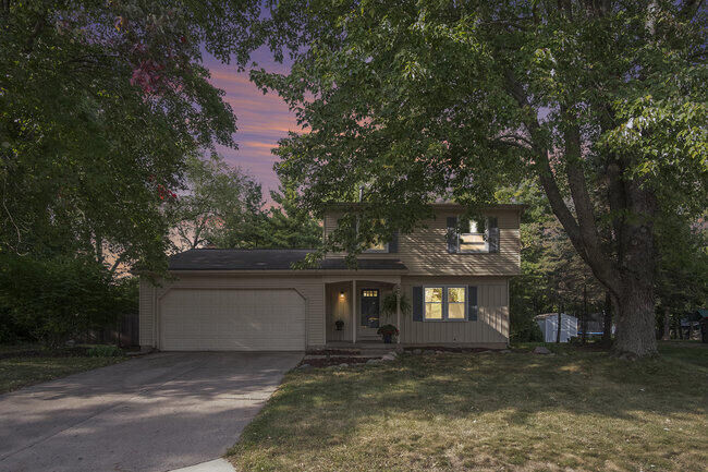 Property Photo:  6015 Adacroft Drive SE  MI 49301 