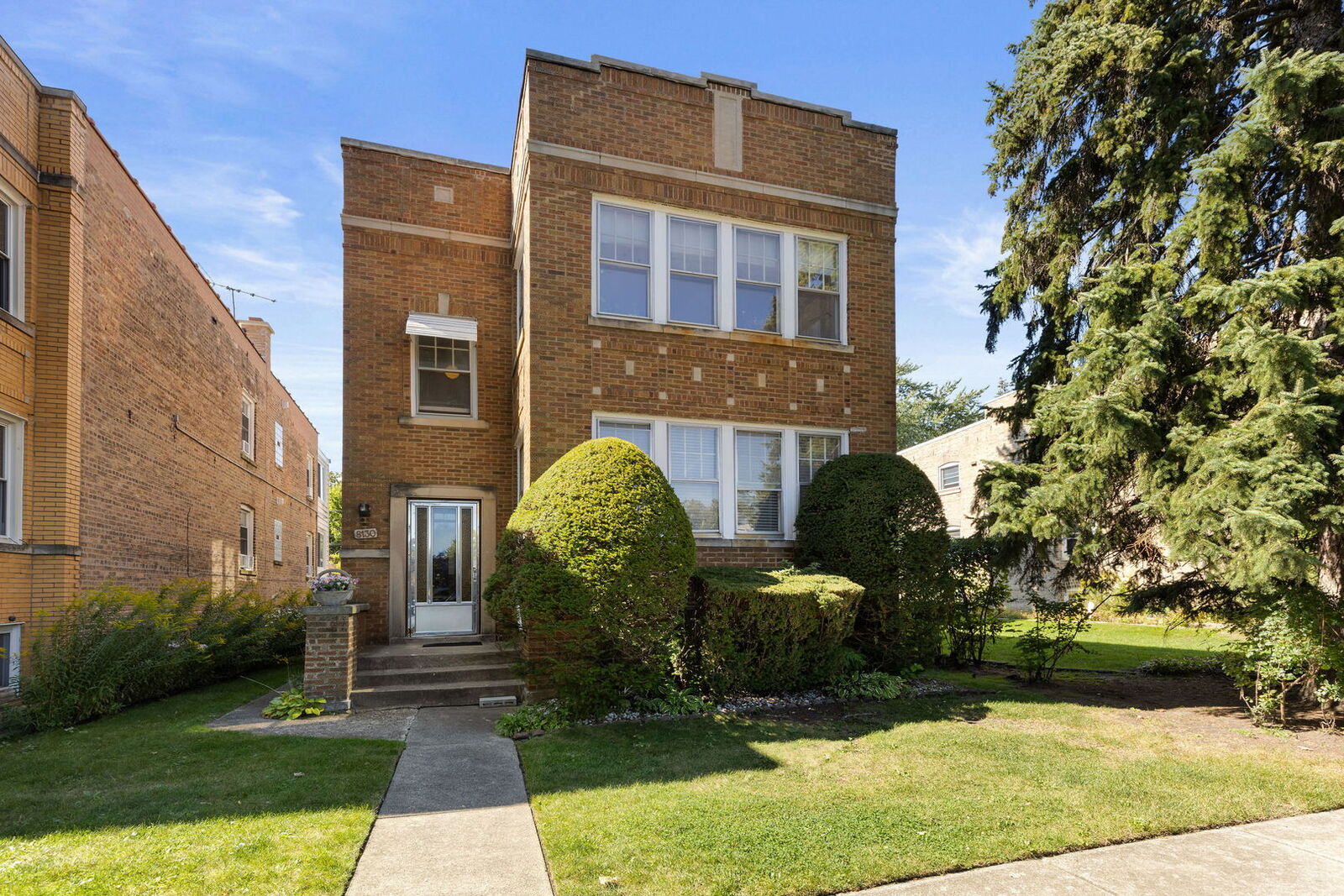 Property Photo: 8130 Kenneth Avenue IL 60076