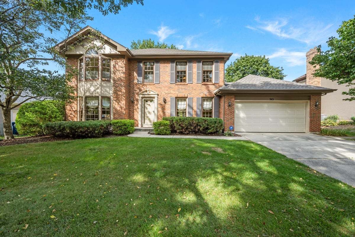 Property Photo:  743 Arlington Avenue  IL 60565 