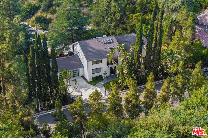Property Photo: 1881 Mount Olympus Drive CA 90046