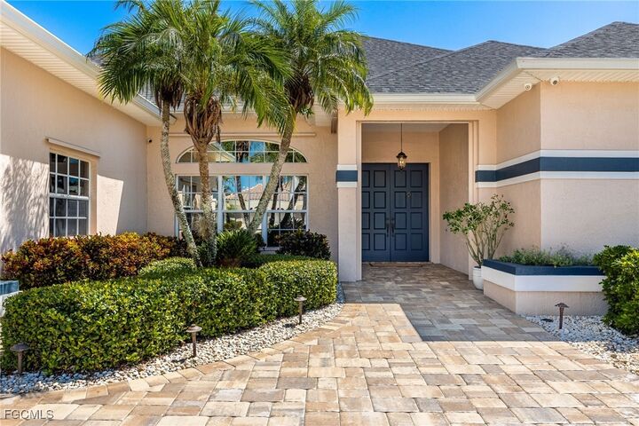 Property Photo:  5511 SW 12th Place  FL 33914 