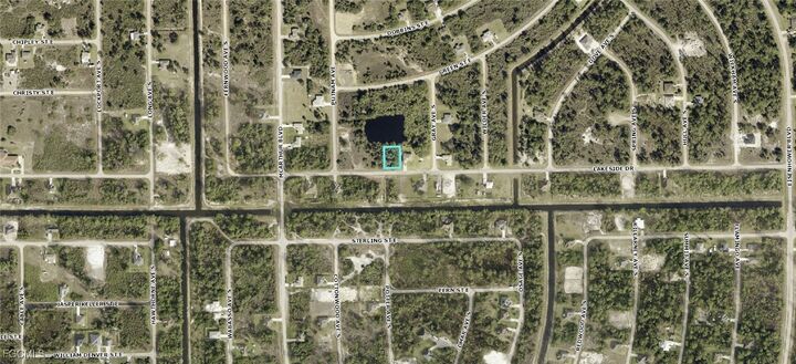Property Photo:  929 Lakeside Drive  FL 33974 
