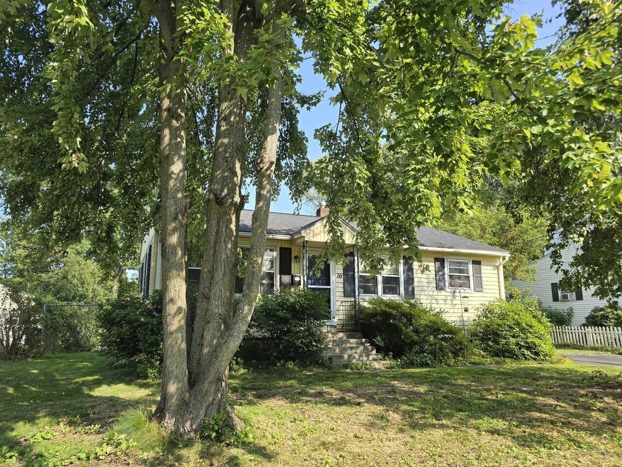Property Photo: 16 Myers Court VT 05403