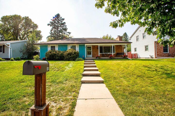 Property Photo:  49 Battle Creek Place  MN 55119 