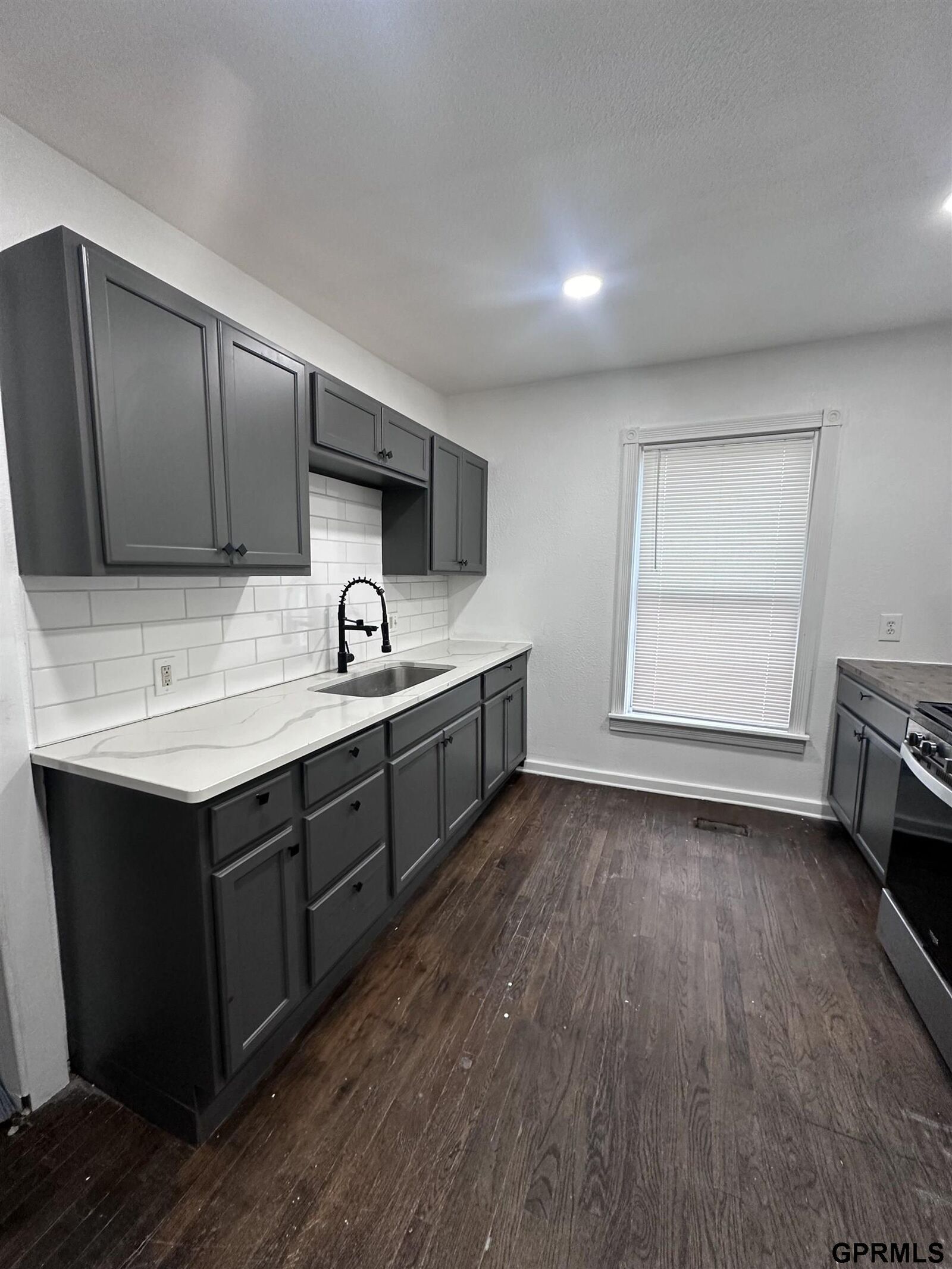 Property Photo:  3304 Davenport Street  NE 68131 