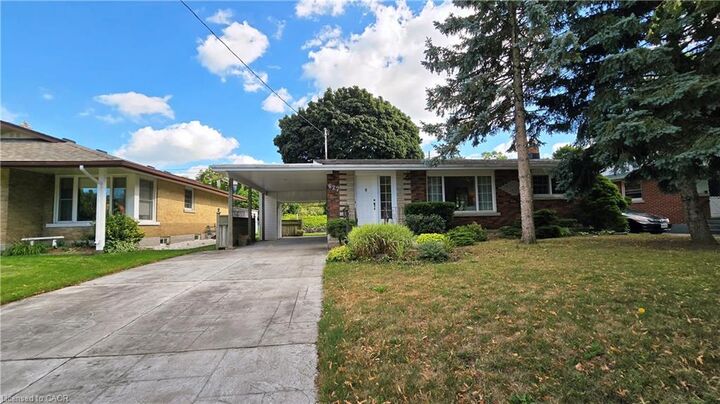 Property Photo: 627 Krug Street ON N2B 1L9