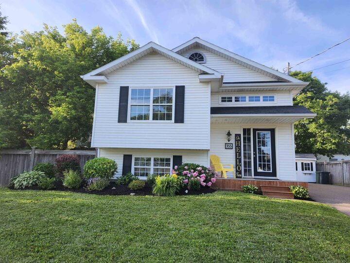 355 Willow Avenue  Summerside PE C1N 2B2 photo