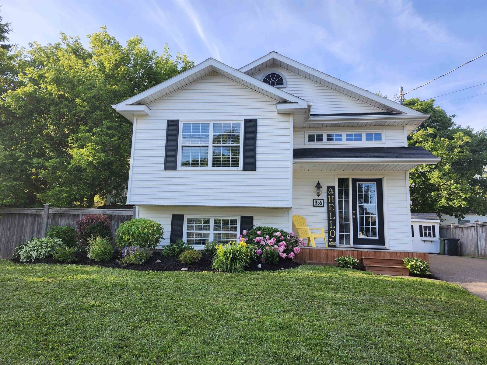 Property Photo:  355 Willow Avenue  PE C1N 2B2 