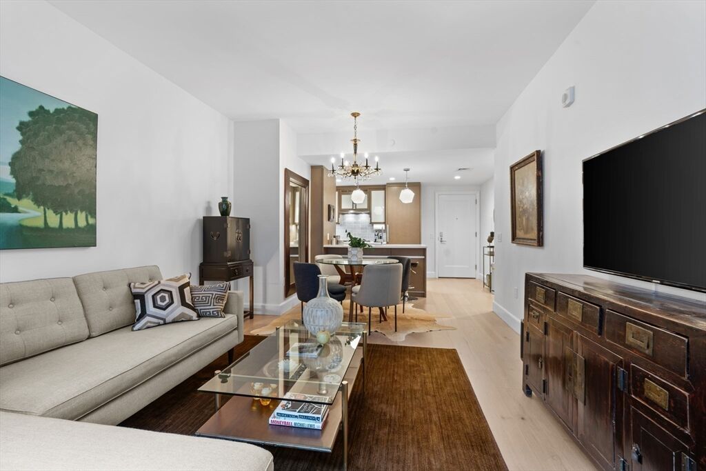 Property Photo:  100 Lovejoy Wharf 5N  MA 02114 
