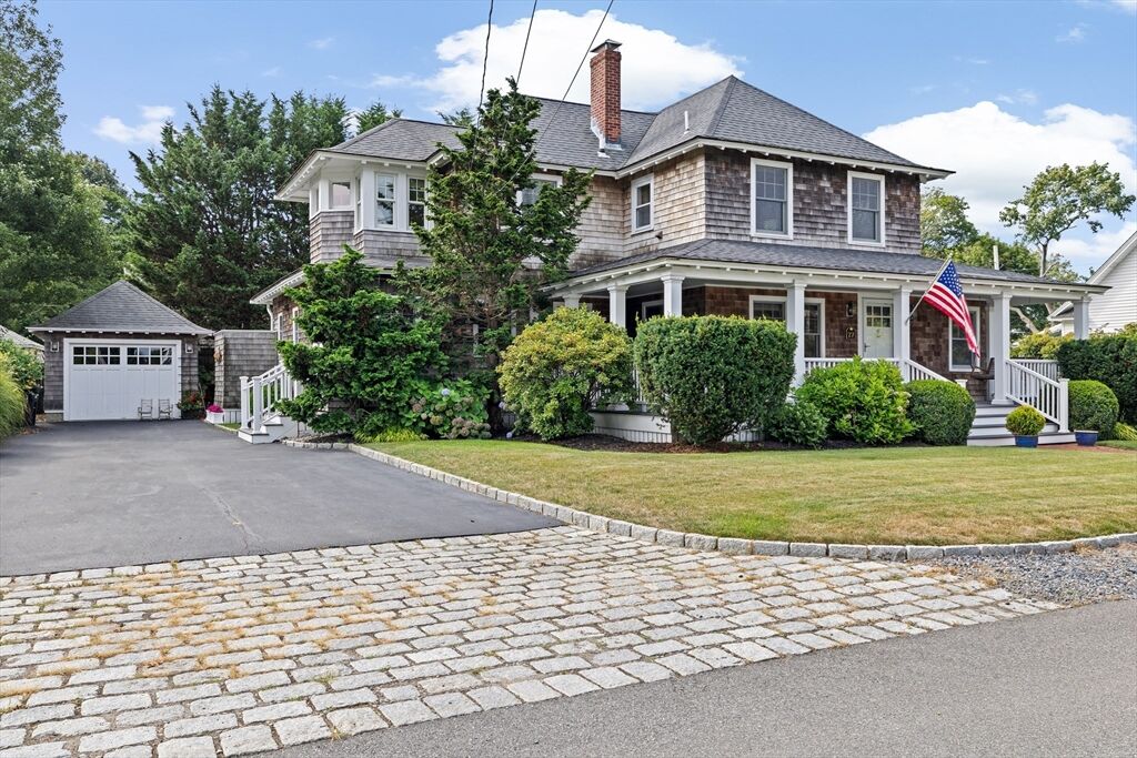 Property Photo: 27 Cherry Ln MA 02066