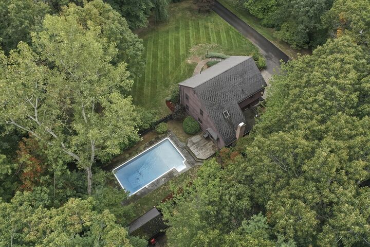 Property Photo:  8 Neck Hill Rd.  MA 01756