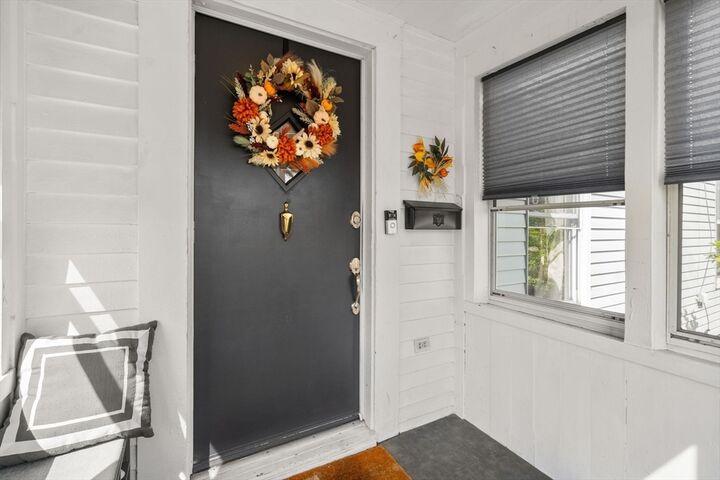 Property Photo:  100 Freedom St 100  MA 01747 