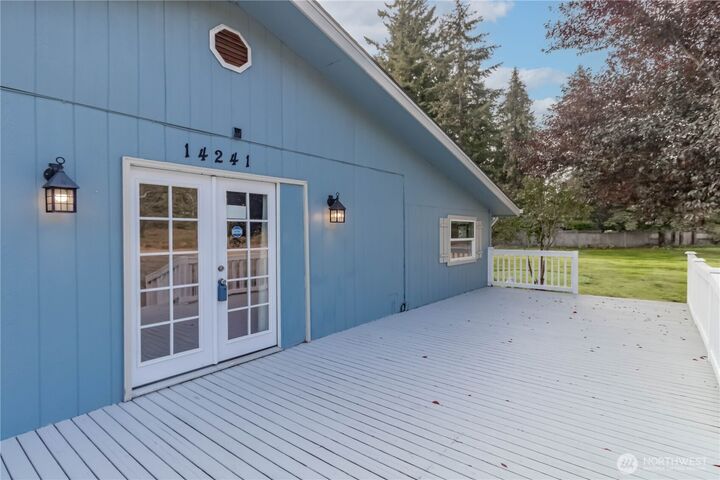 Property Photo:  14241  State Route 507  SE  WA 98597 