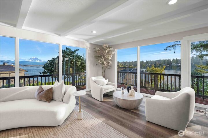 Property Photo: 2804 179th Ave E WA 98391