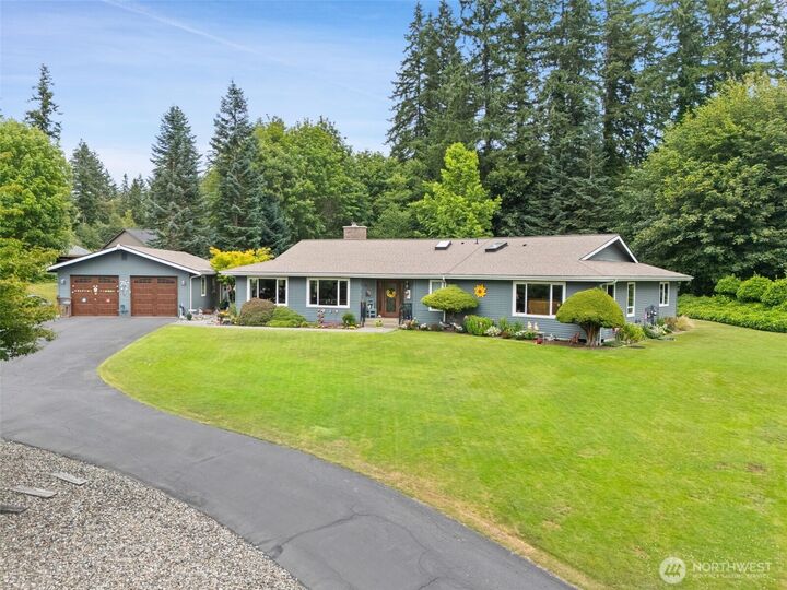 Property Photo: 200 NE Riverhill Drive WA 98528