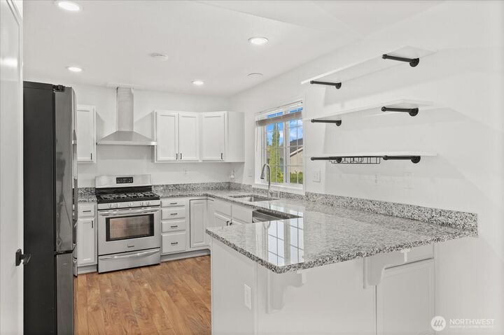 Property Photo:  4545  44th Street NE  WA 98422 