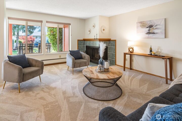 Property Photo:  23405  Lakeview Drive H104  WA 98043 